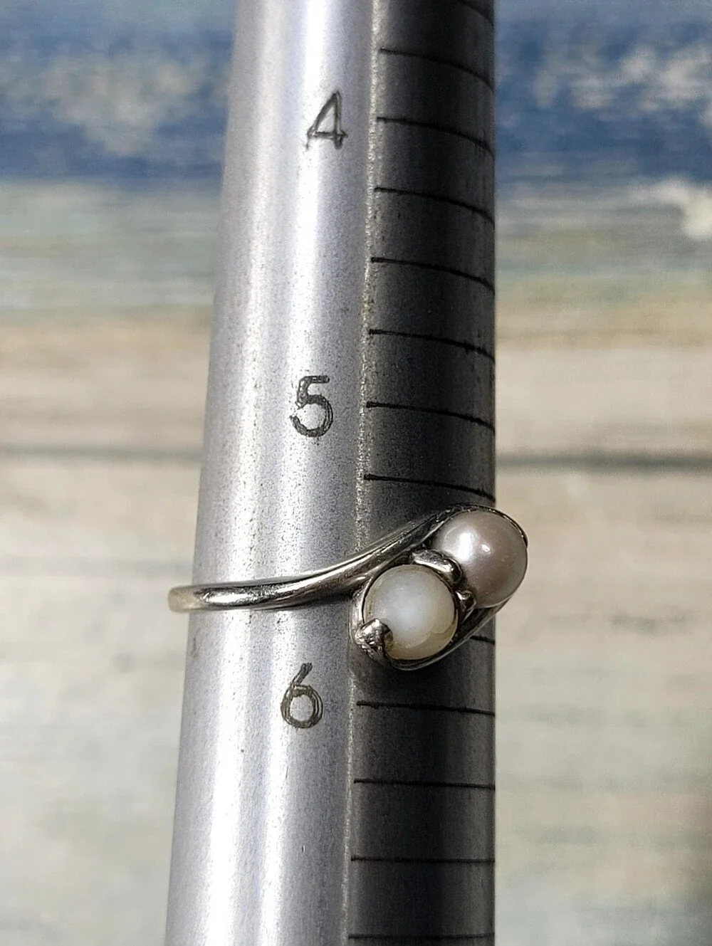10k Classic Pearl Two-Stone white Gold Ring - White Pearls